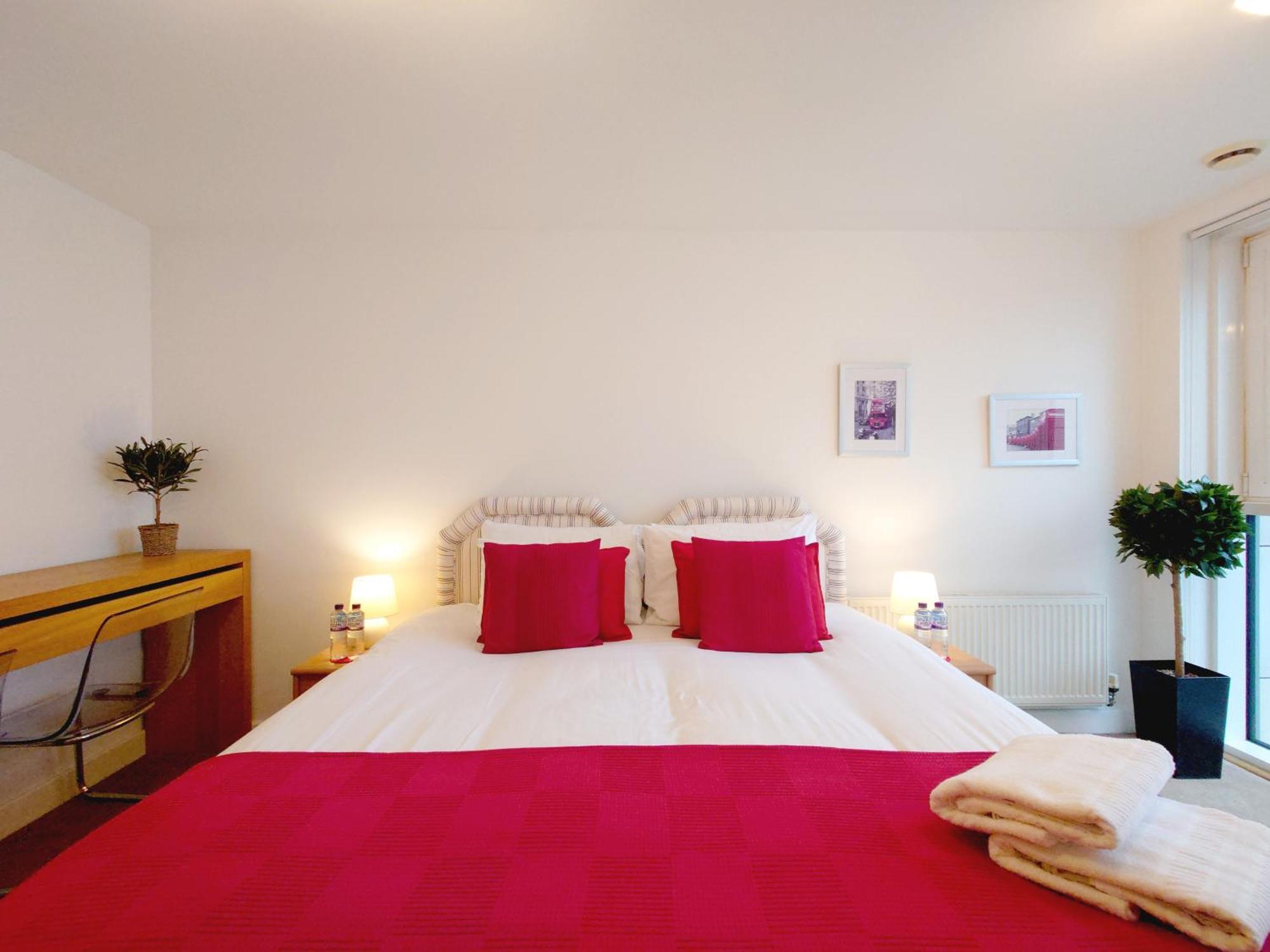 London Excel Stays - Three Bed Serviced Apartment Esterno foto